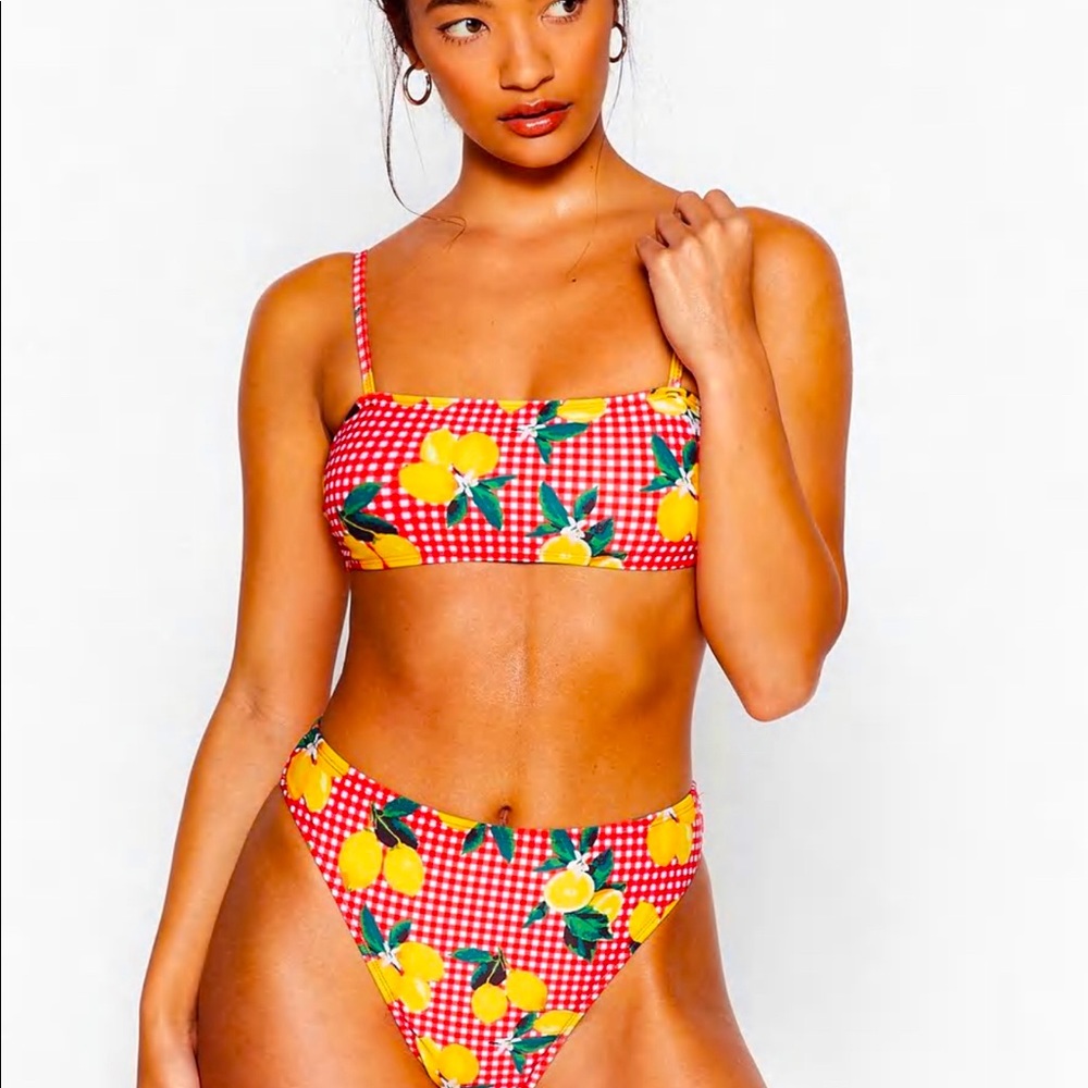 NWT Nasty Gal red gingham+lemons bikini set